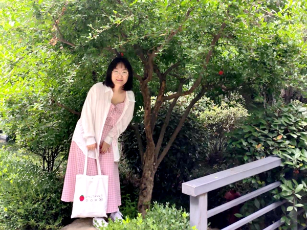 ea1604124ecc48f2b808be2b07bbc112.jpg 许培丹1.jpg