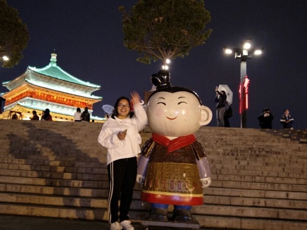 5baebacf5c3e463688f32da54d5290ac.jpg 陈莉莉.jpg