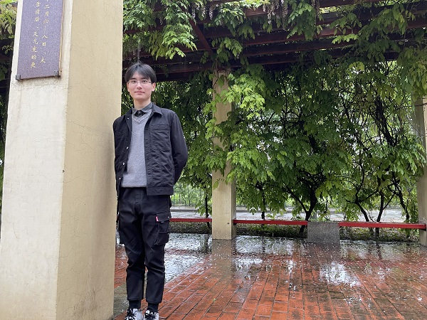 a8aca9457674430881c0d3e2f3b07a87.jpg 朱琪.jpg